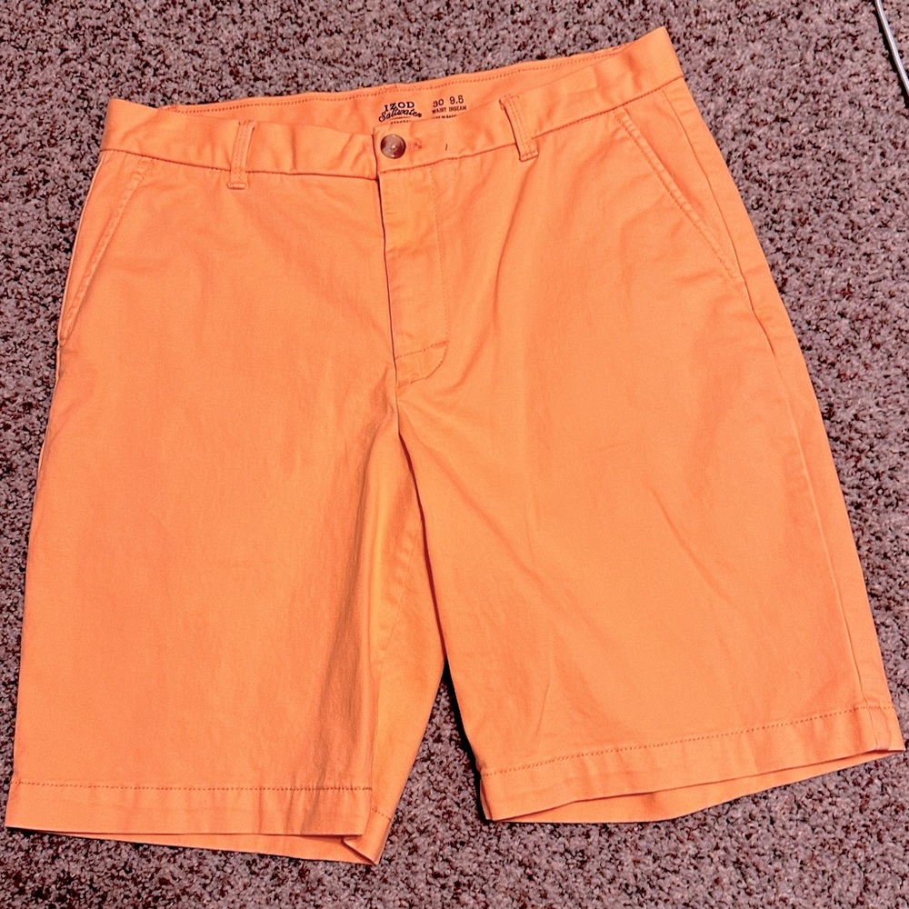 Izod Saltwater Stretch Shorts Size 29/30 Waist, Inseam 9.5 Peach